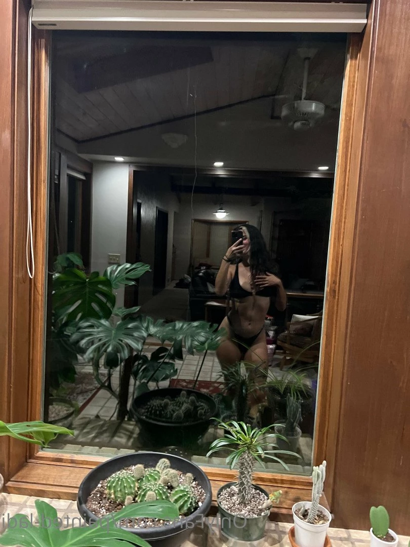 Ladi [ painted-ladi ] Onlyfans leaked photo 5355414 on Hotleaks.tv