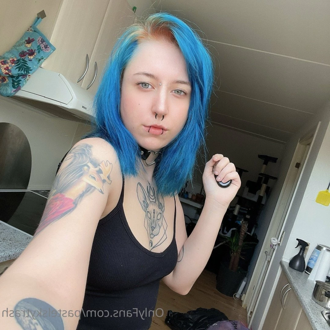 🌼 SKY VICTORIA 🌸 [ pastelskytrash ] Onlyfans leaked photo 5188159 on Hotleaks.tv