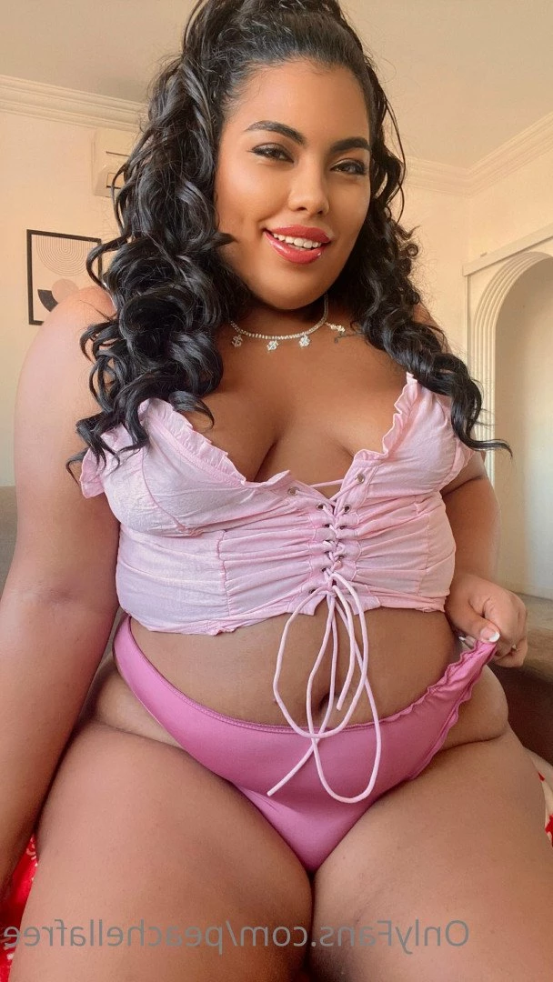 Fetish Queen Ella 🖤 [ peachellafree ] Onlyfans leaked photo 5044564 on Hotleaks.tv
