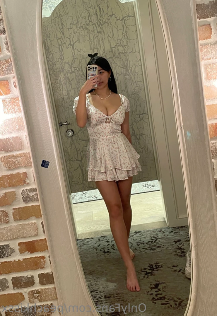 Peach Kiss [ peachkissx ] Onlyfans leaked photo 11096670 on Hotleaks.tv