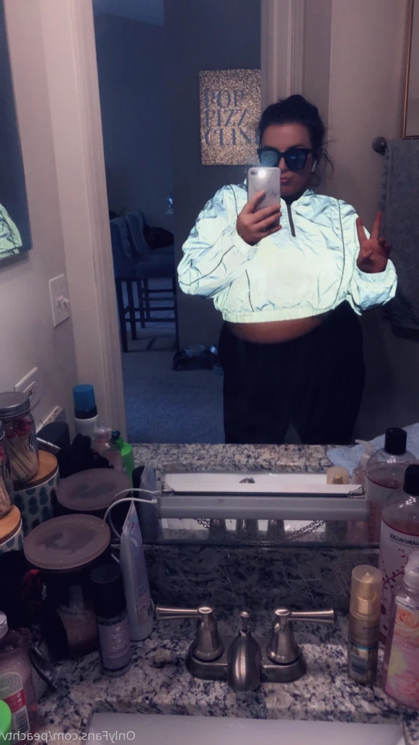 NEW FREE PAGE🍑♾🆓 [ peachtv ] Onlyfans leaked photo 10719113 on Hotleaks.tv