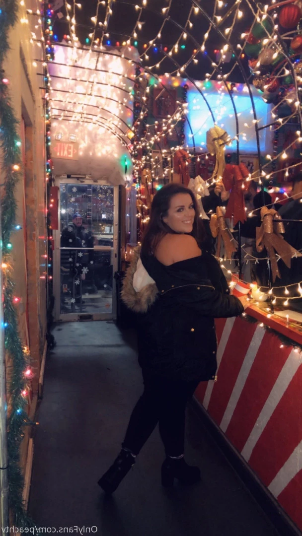 NEW FREE PAGE🍑♾🆓 [ peachtv ] Onlyfans leaked photo 10726673 on Hotleaks.tv
