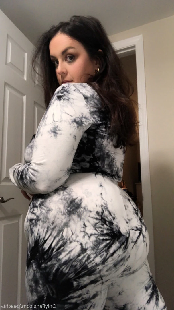 NEW FREE PAGE🍑♾🆓 [ peachtv ] Onlyfans leaked photo 10728787 on Hotleaks.tv