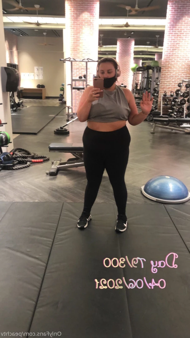 NEW FREE PAGE🍑♾🆓 [ peachtv ] Onlyfans leaked photo 10744056 on Hotleaks.tv