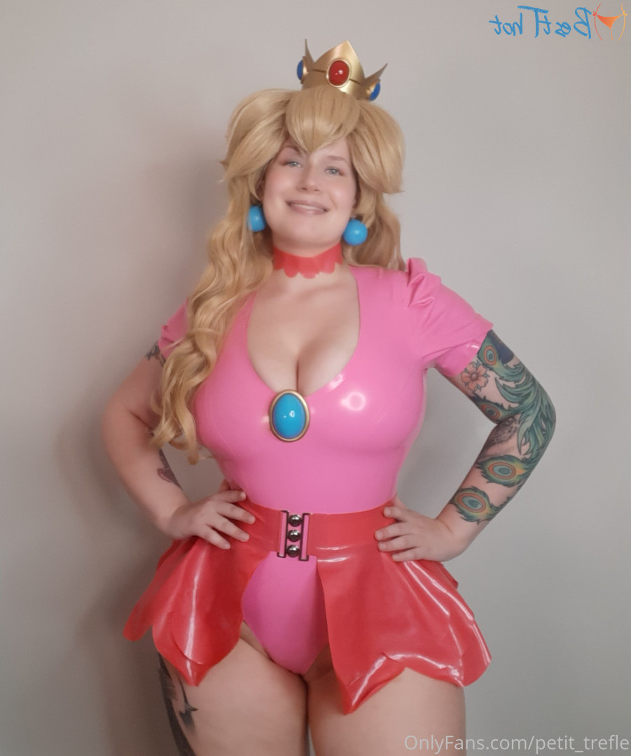 Little Clover [ petit_trefle ] Onlyfans leaked photo 16796944 on Hotleaks.tv