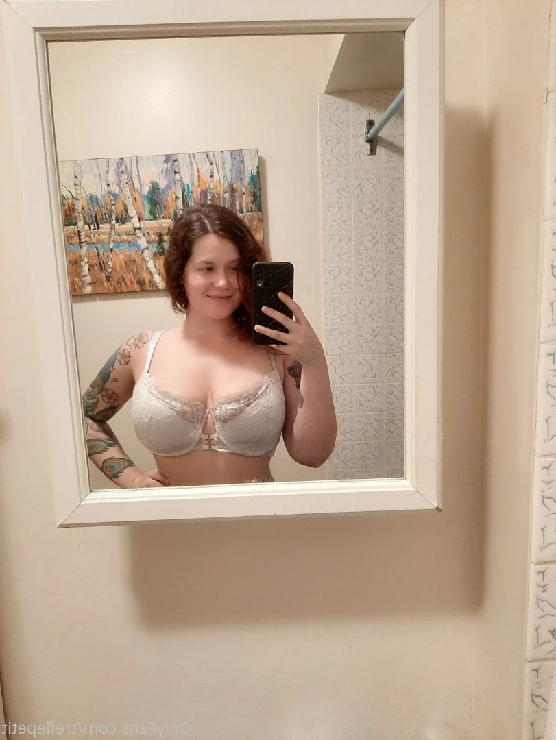 Little Clover [ petit_trefle ] Onlyfans leaked photo 10712610 on Hotleaks.tv