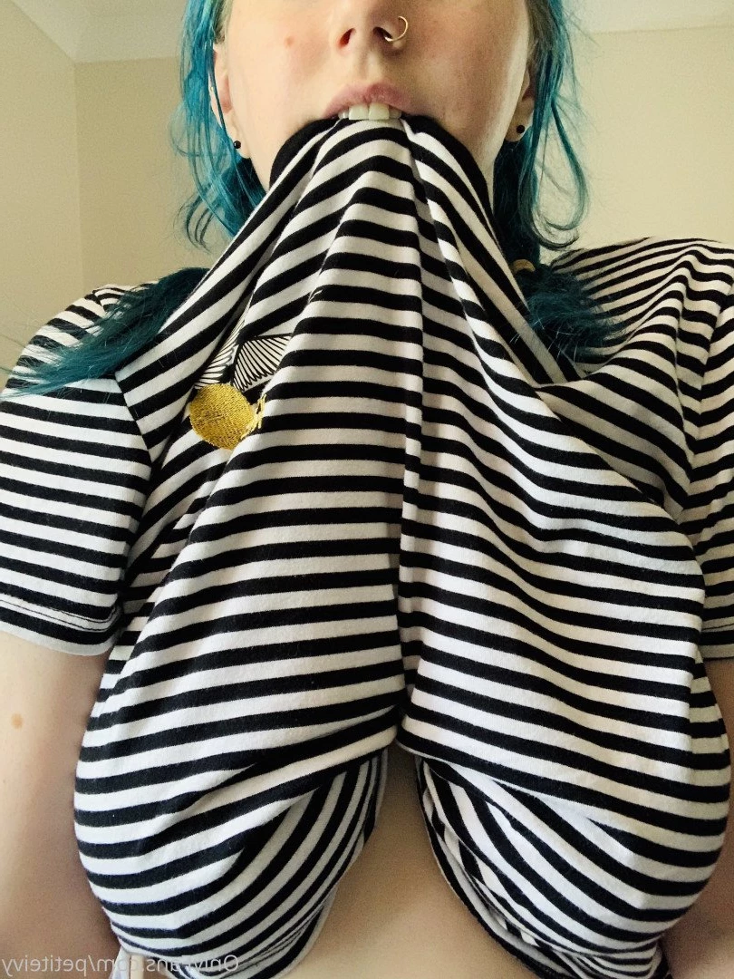 ◆𝕵𝖎𝖓𝖝 𝕱𝖎𝖗𝖊𝖋𝖑𝖞◇ [ officiallyjinxd ] Onlyfans leaked photo 5318465 on Hotleaks.tv
