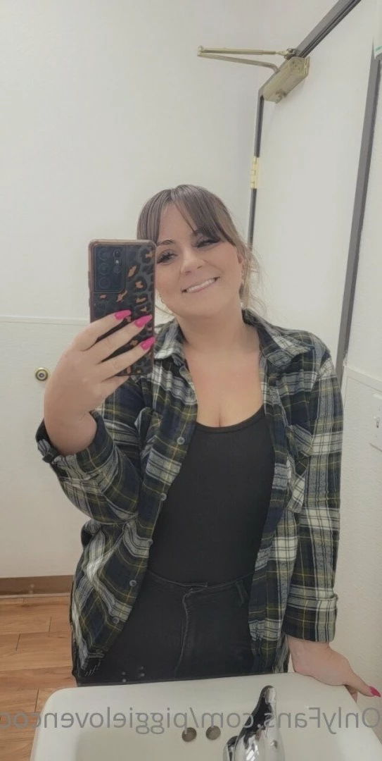Miss Piggy [ piggielovencock ] Onlyfans leaked photo 5039854 on Hotleaks.tv