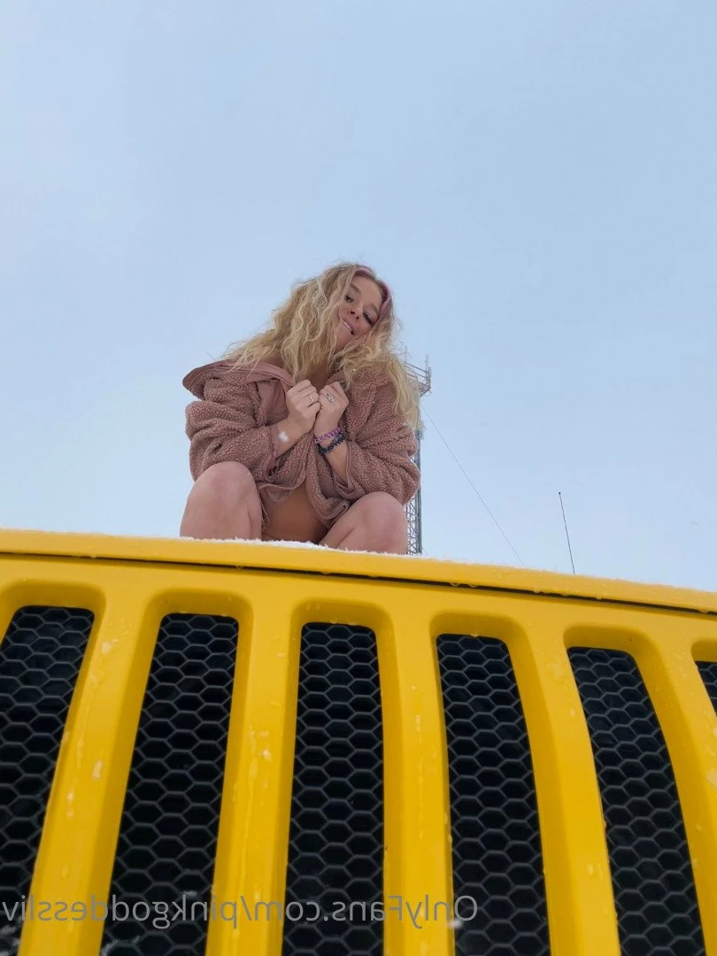 Barbie 💍 🔝 0.79% [ pinkgoddessliv ] Onlyfans leaked photo 5153251 on Hotleaks.tv