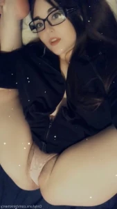 5352372
