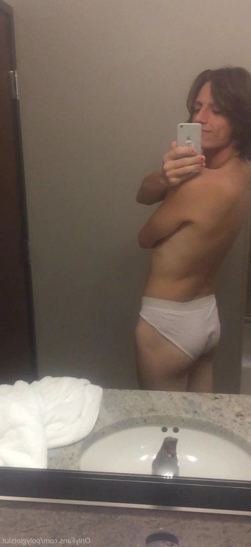 The Pansexual Slut [ polyglotslut ] Onlyfans leaked photo 5271871 on Hotleaks.tv