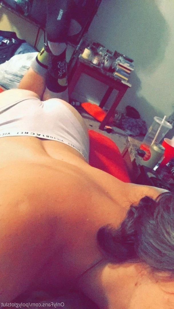 The Pansexual Slut [ polyglotslut ] Onlyfans leaked photo 5271969 on Hotleaks.tv