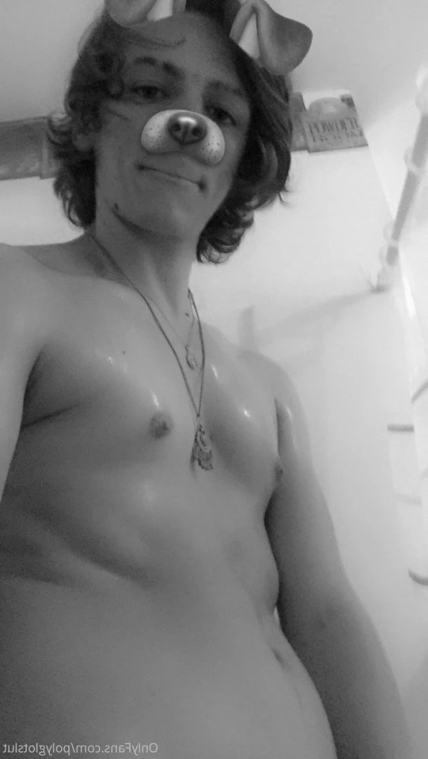 The Pansexual Slut [ polyglotslut ] Onlyfans leaked photo 5272022 on Hotleaks.tv
