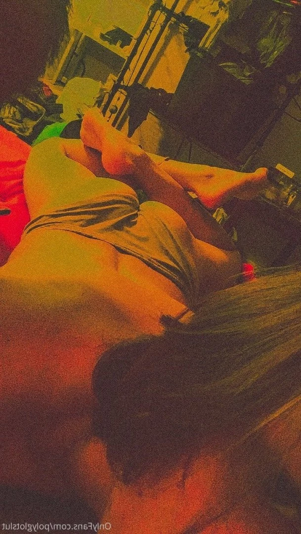 The Pansexual Slut [ polyglotslut ] Onlyfans leaked photo 5272106 on Hotleaks.tv