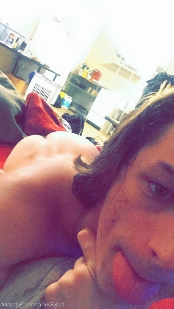 The Pansexual Slut [ polyglotslut ] Onlyfans leaked photo 5272115 on Hotleaks.tv