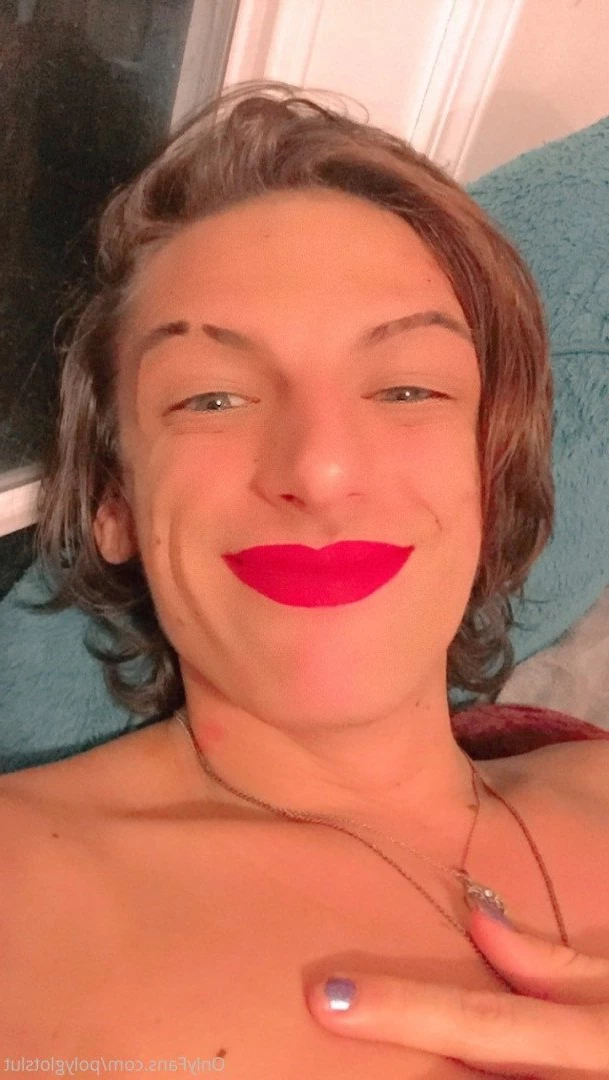 The Pansexual Slut [ polyglotslut ] Onlyfans leaked photo 5272406 on Hotleaks.tv
