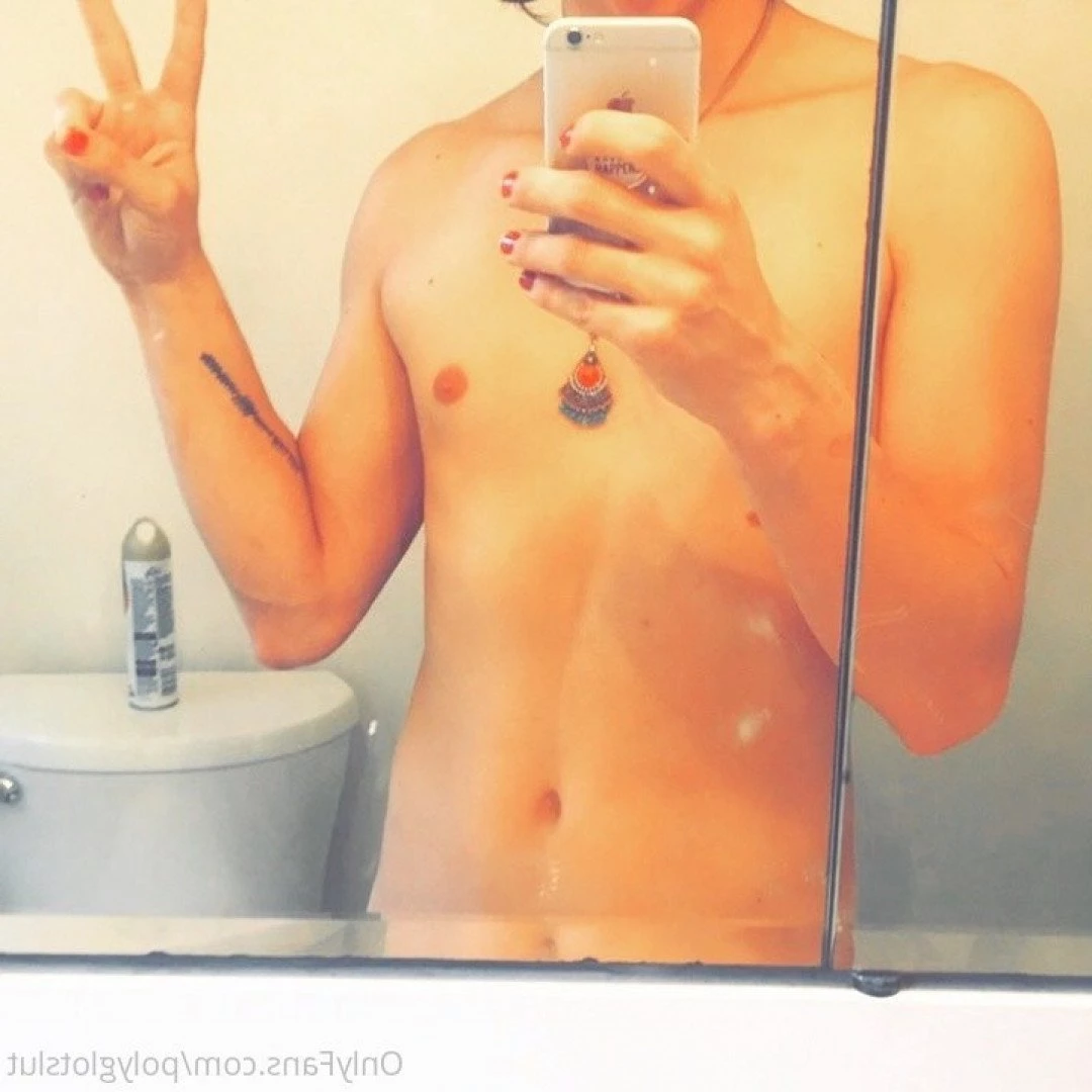 The Pansexual Slut [ polyglotslut ] Onlyfans leaked photo 5272680 on Hotleaks.tv