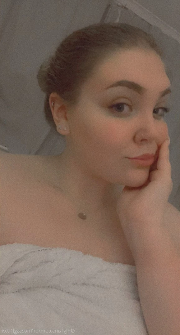 𝙋𝙞𝙥 💦 𝙀𝙭𝙩𝙧𝙖 𝙅𝙪𝙞𝙘𝙮 𝘽𝙧𝙞𝙩𝙞𝙨𝙝 𝘽𝙖𝙗𝙚 💦 [ pr1ncessgl1tter ] Onlyfans leaked photo 5270373 on Hotleaks.tv