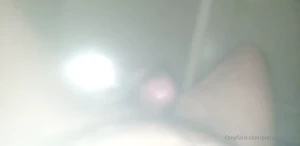 5297829