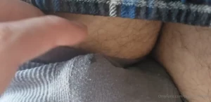 5297963