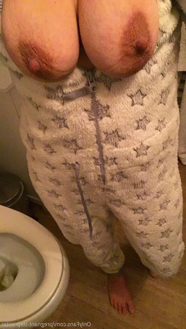 🍑🤰 Currently Pregnant !!🤰🍑 [ pregnant-step-sister ] Onlyfans leaked photo 5316280 on Hotleaks.tv