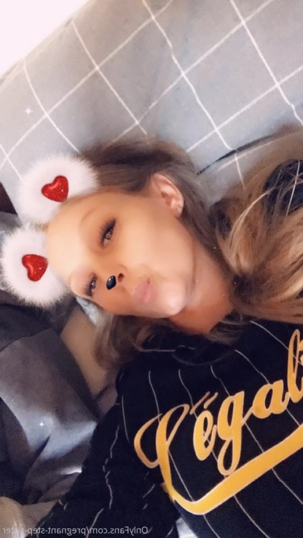 🍑🤰 Currently Pregnant !!🤰🍑 [ pregnant-step-sister ] Onlyfans leaked photo 15458755 on Hotleaks.tv