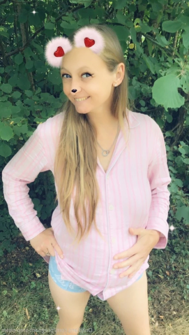 🍑🤰 Currently Pregnant !!🤰🍑 [ pregnant-step-sister ] Onlyfans leaked photo 15773904 on Hotleaks.tv
