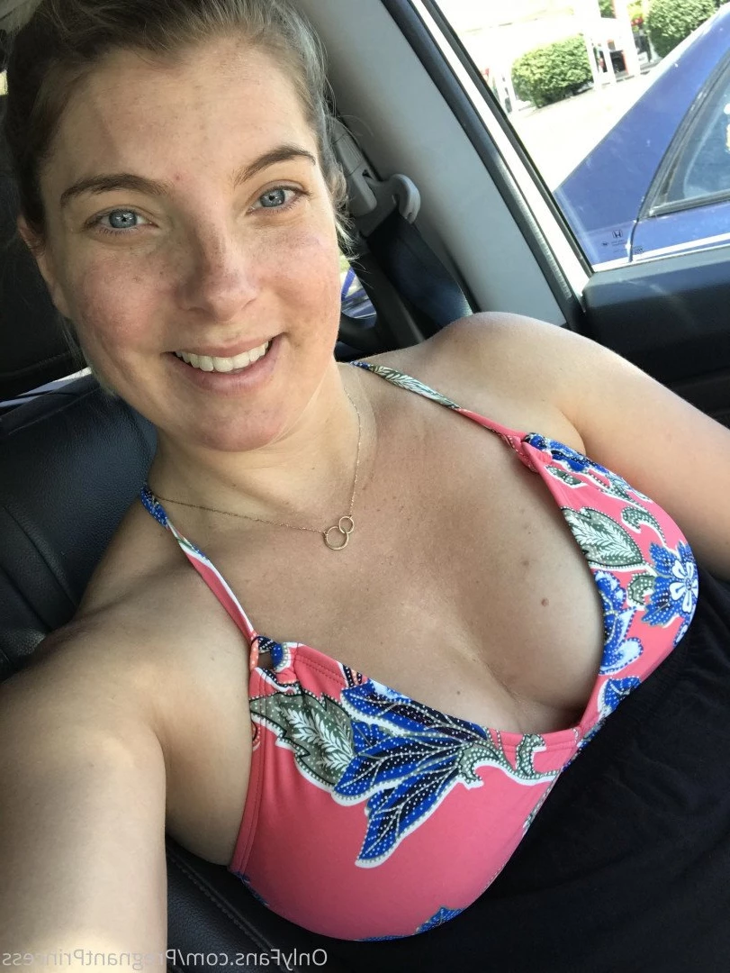 Pregnant Baking [ pregnantbaking ] Onlyfans leaked photo 5035477 on Hotleaks.tv