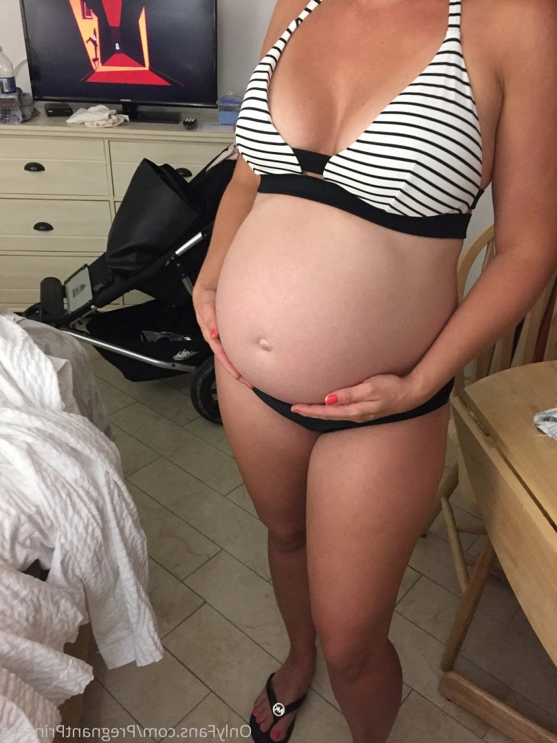 Pregnant Baking [ pregnantbaking ] Onlyfans leaked photo 5035871 on Hotleaks.tv