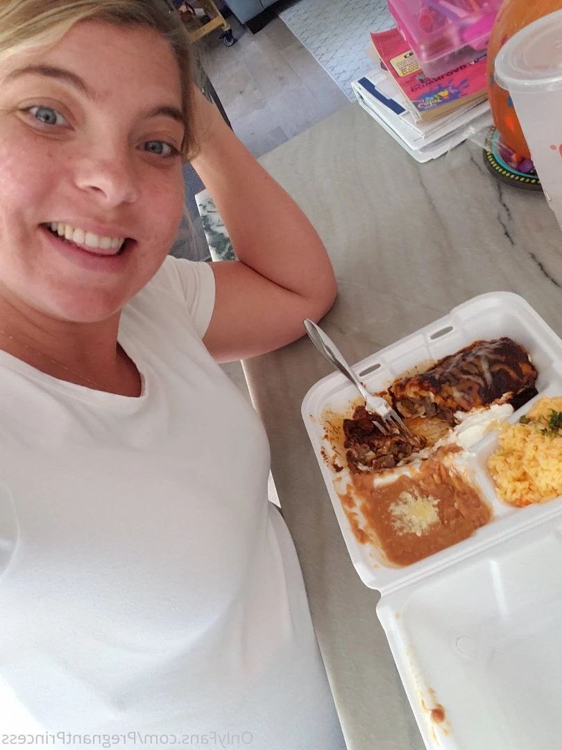 Pregnant Baking [ pregnantbaking ] Onlyfans leaked photo 5036018 on Hotleaks.tv