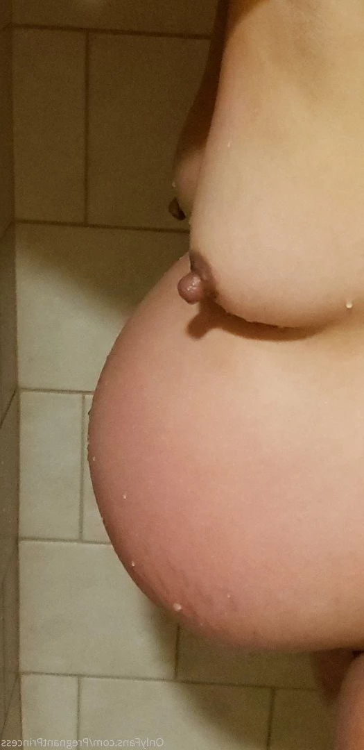 Pregnant Baking [ pregnantbaking ] Onlyfans leaked photo 5036180 on Hotleaks.tv