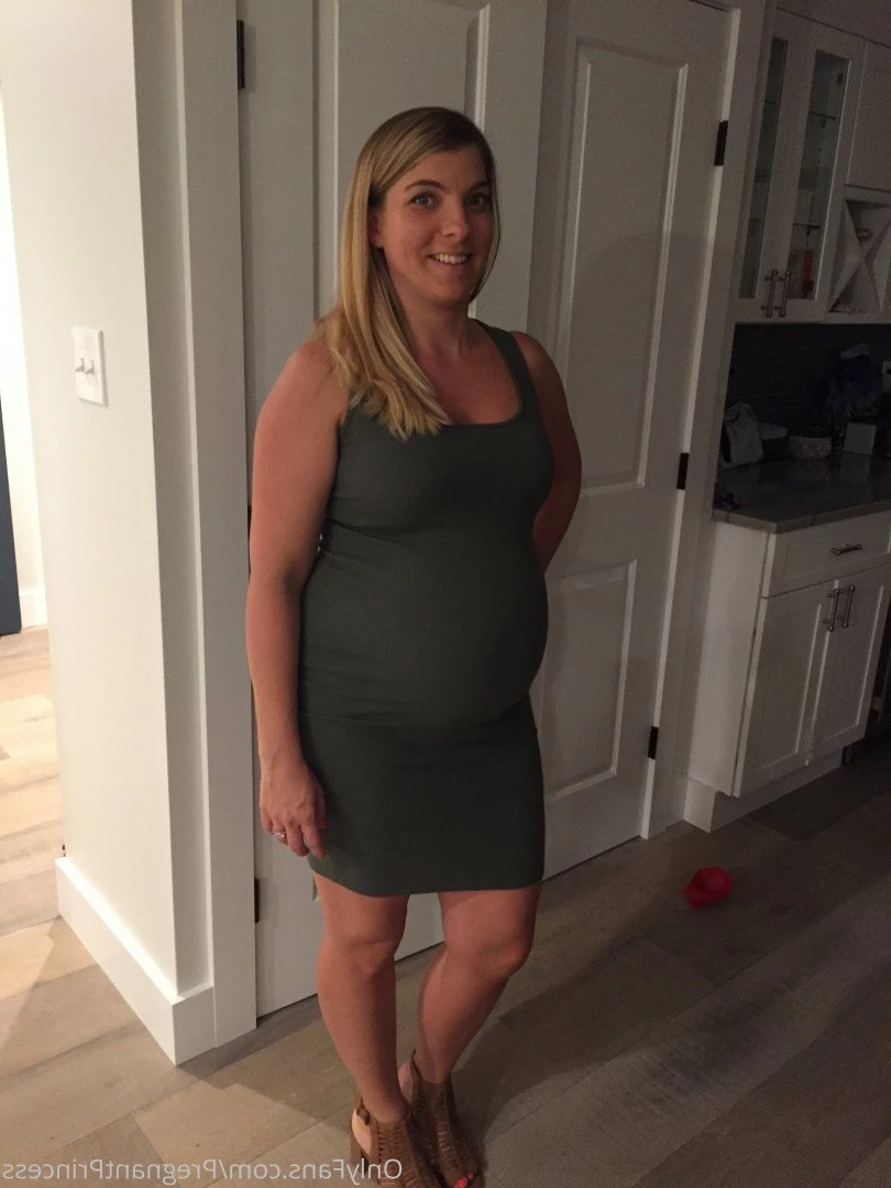 Pregnant Baking [ pregnantbaking ] Onlyfans leaked photo 5036305 on Hotleaks.tv