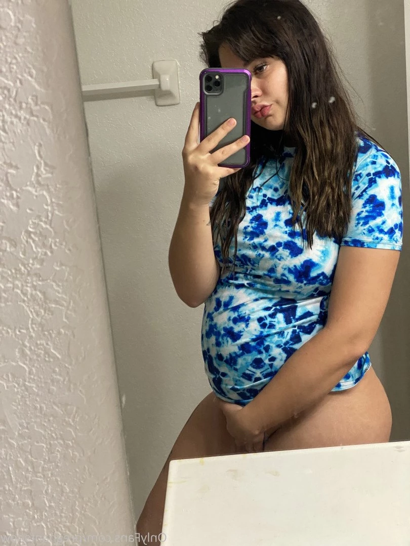 pregnantsnow Onlyfans leaked photo 5377743 on Hotleaks.tv