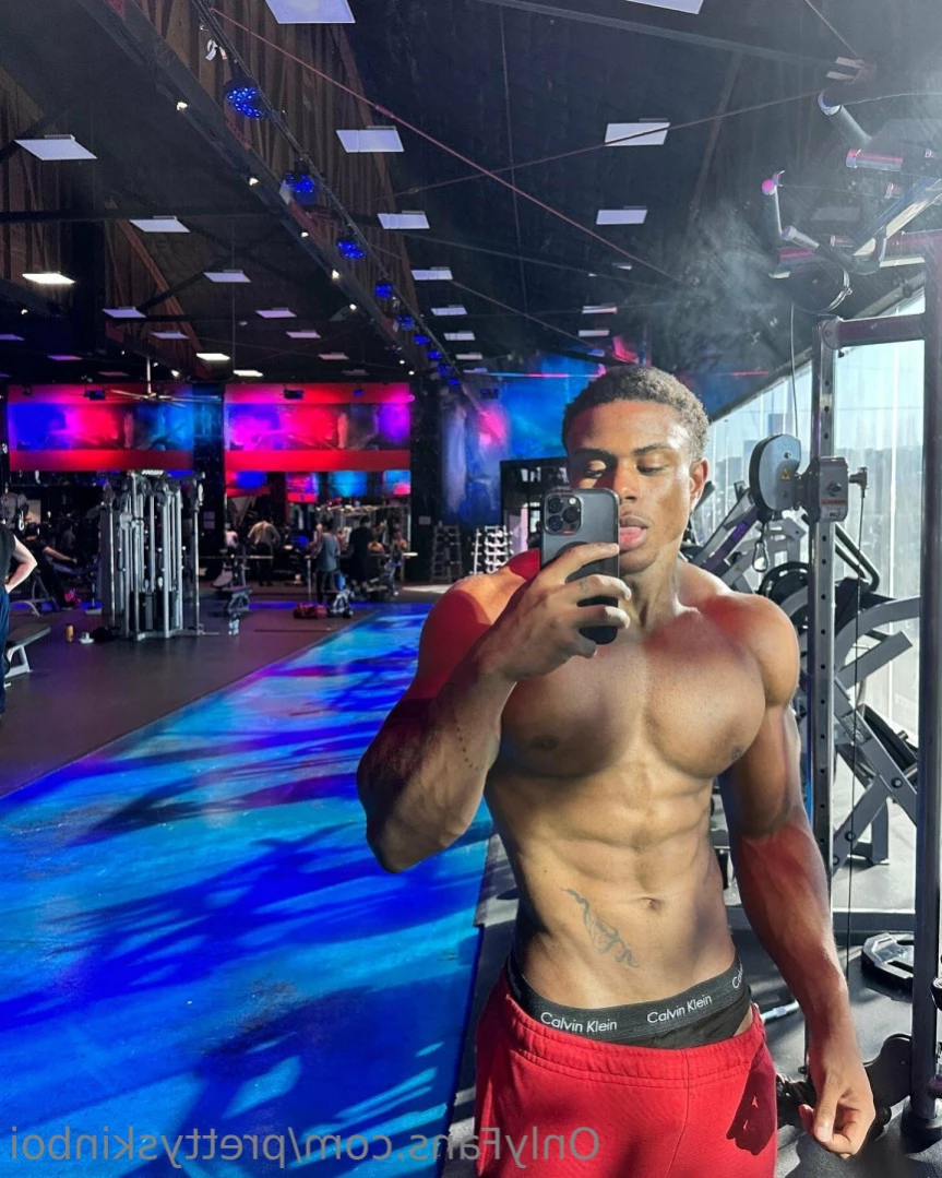 P.S.B [ prettyskinboi ] Onlyfans leaked photo 11099853 on Hotleaks.tv