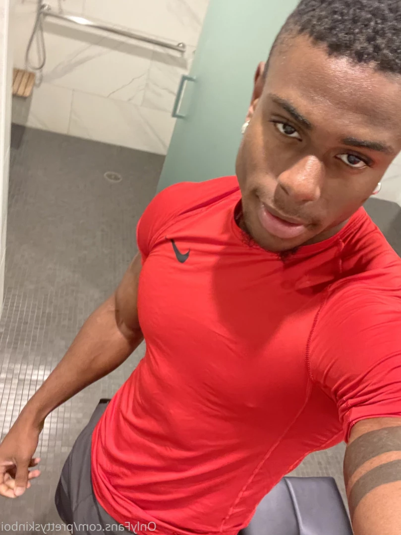 P.S.B [ prettyskinboi ] Onlyfans leaked photo 11099855 on Hotleaks.tv
