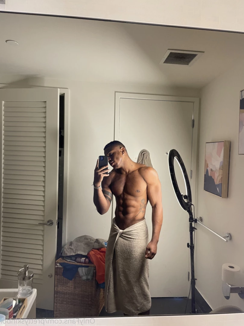 P.S.B [ prettyskinboi ] Onlyfans leaked photo 11099856 on Hotleaks.tv