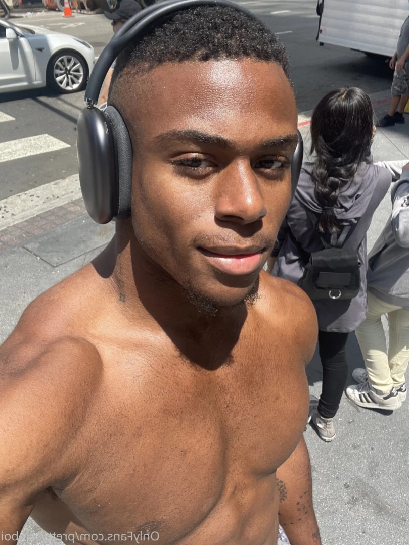 P.S.B [ prettyskinboi ] Onlyfans leaked photo 16151393 on Hotleaks.tv