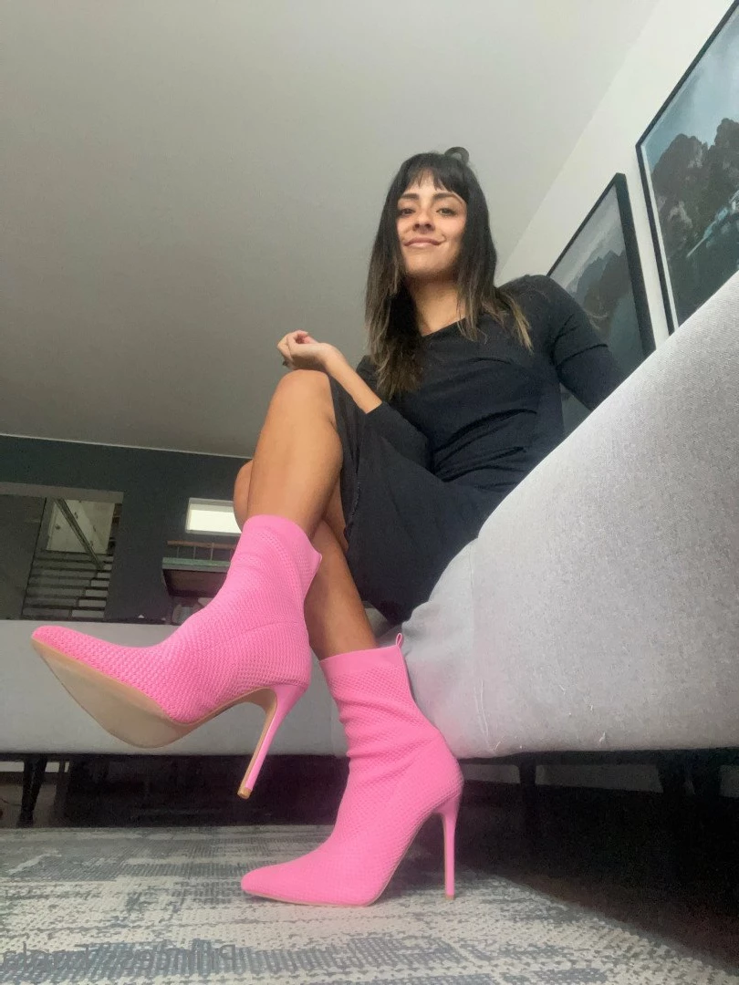 Enola | Foot Humiliation &amp; Sadistic [ princess_enola ] Onlyfans leaked photo 5462390 on Hotleaks.tv