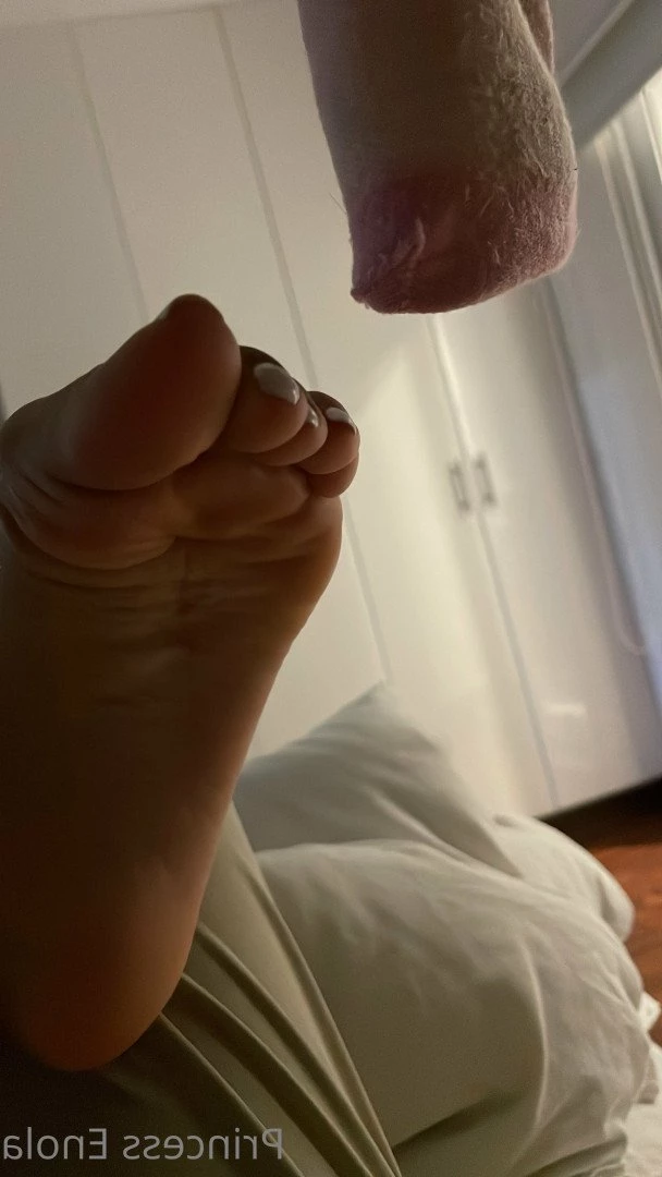 Enola | Foot Humiliation &amp; Sadistic [ princess_enola ] Onlyfans leaked photo 5464369 on Hotleaks.tv