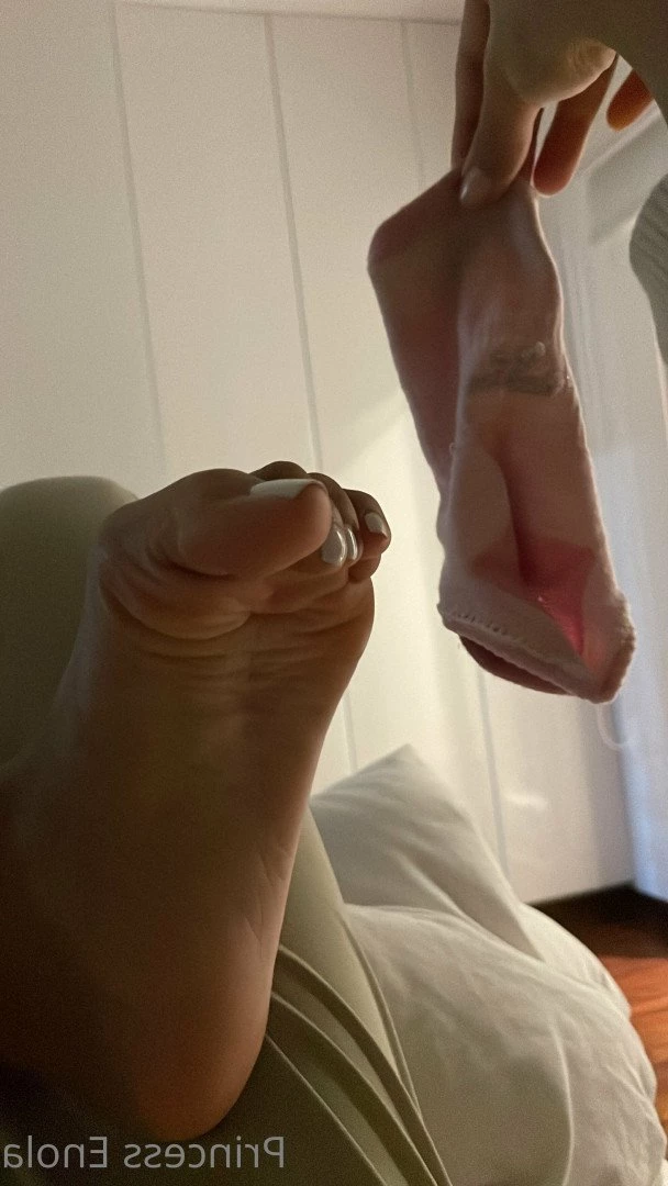 Enola | Foot Humiliation &amp; Sadistic [ princess_enola ] Onlyfans leaked photo 5469637 on Hotleaks.tv