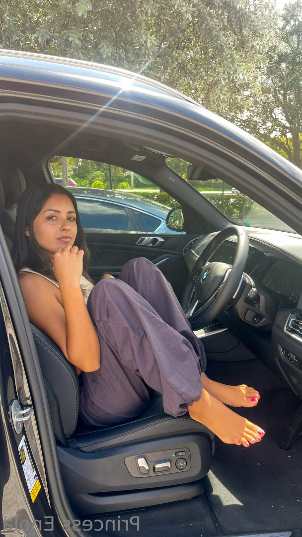 Enola | Foot Humiliation &amp; Sadistic [ princess_enola ] Onlyfans leaked photo 10846446 on Hotleaks.tv