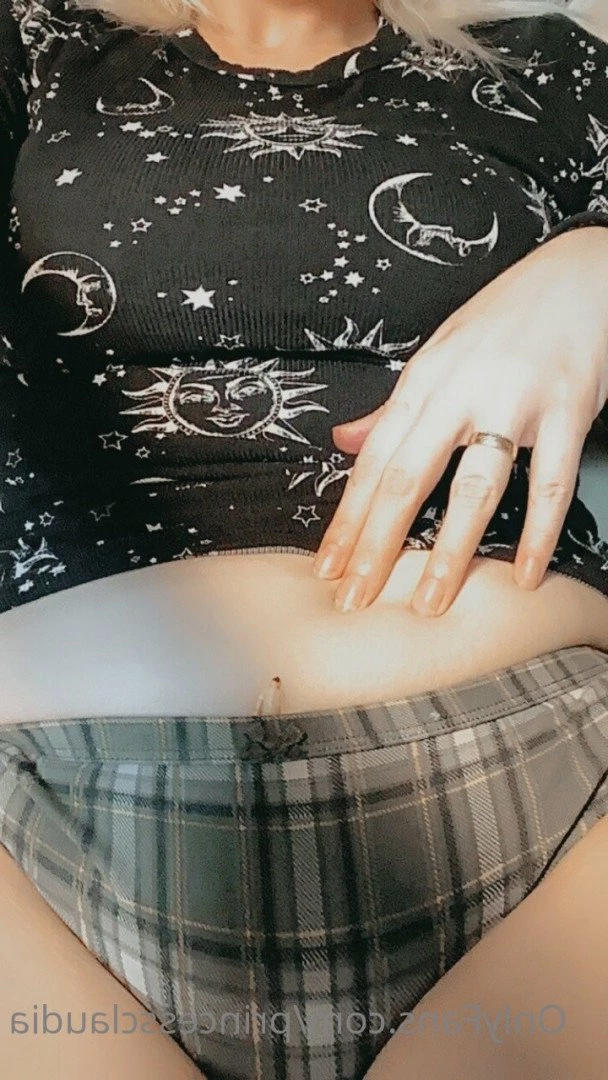 Princess Claudia [ princessclaudia ] Onlyfans leaked photo 5359402 on Hotleaks.tv