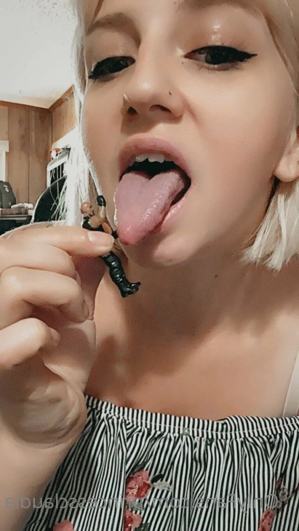Princess Claudia [ princessclaudia ] Onlyfans leaked photo 5366582 on Hotleaks.tv