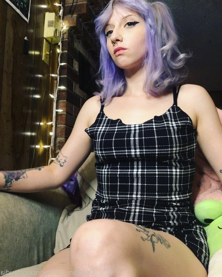 Princess Claudia [ princessclaudia ] Onlyfans leaked photo 5367979 on Hotleaks.tv