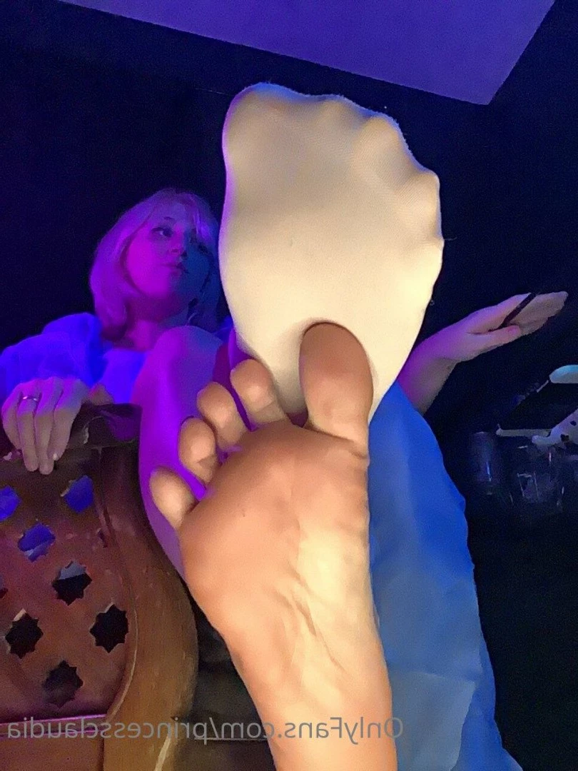 Princess Claudia [ princessclaudia ] Onlyfans leaked photo 5368555 on Hotleaks.tv