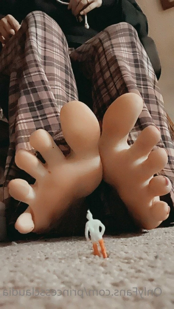 Princess Claudia [ princessclaudia ] Onlyfans leaked photo 5370889 on Hotleaks.tv