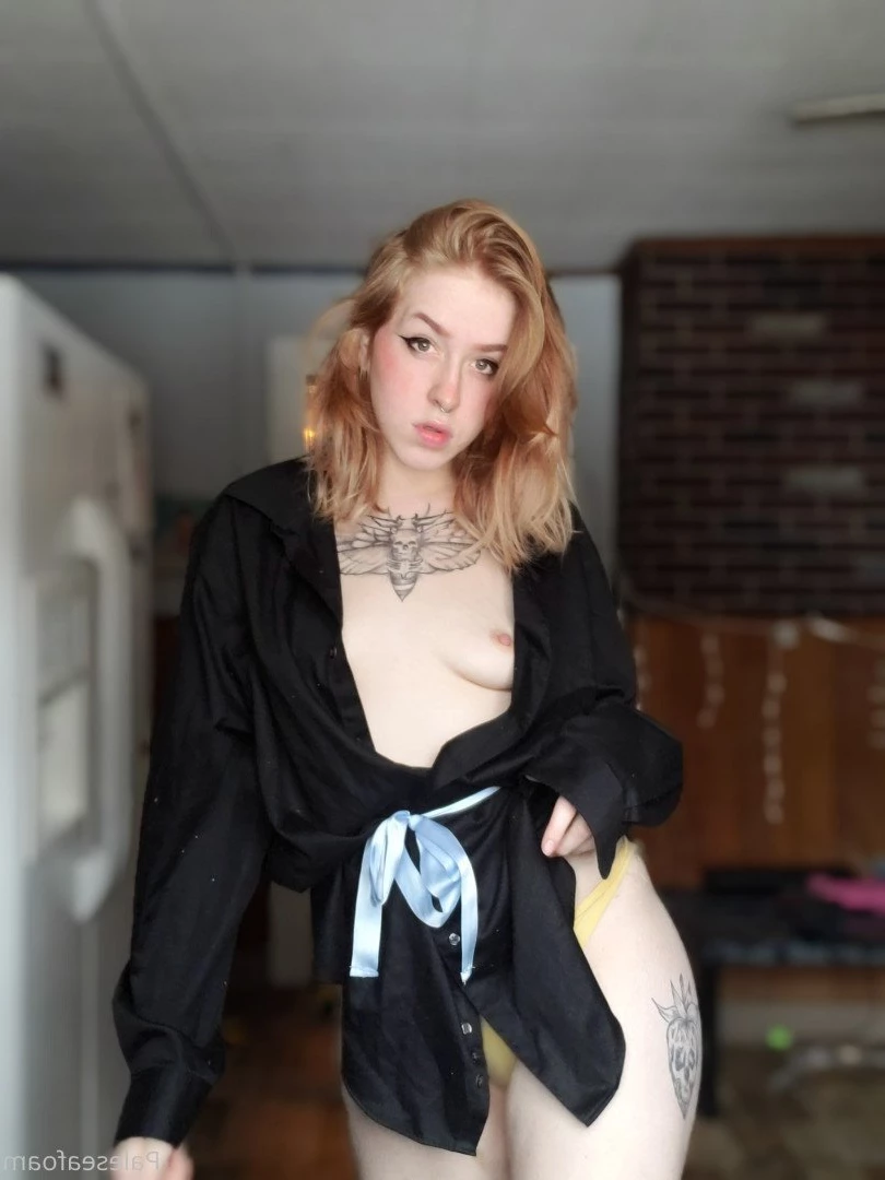 paleseafoam Onlyfans leaked photo 5446770 on Hotleaks.tv