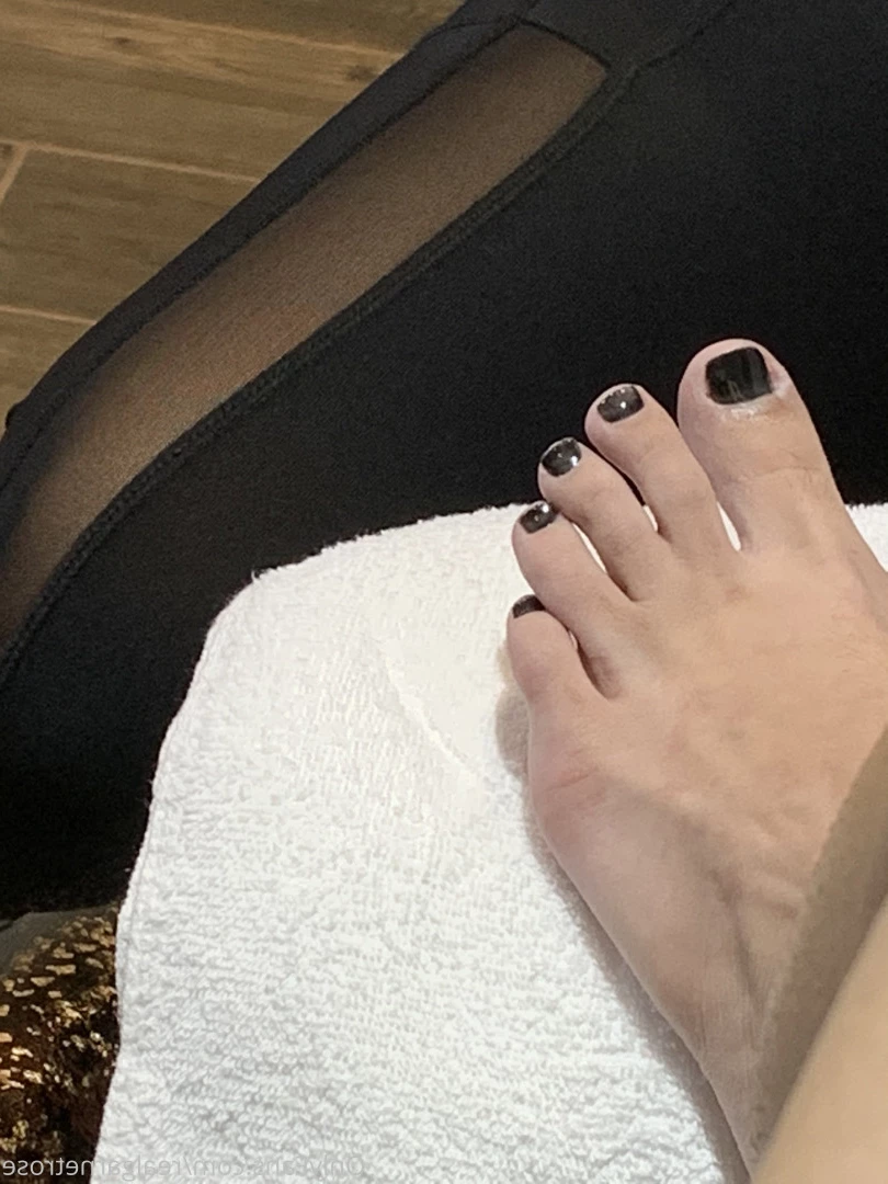Garnet Rose [ realgarnetrose ] Onlyfans leaked photo 7907999 on Hotleaks.tv
