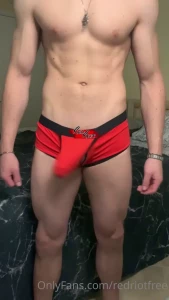 🔥 Red Riot [FREE] 🔥 [ redriotfree ] Onlyfans leaked video 5311339 on Hotleaks.tv