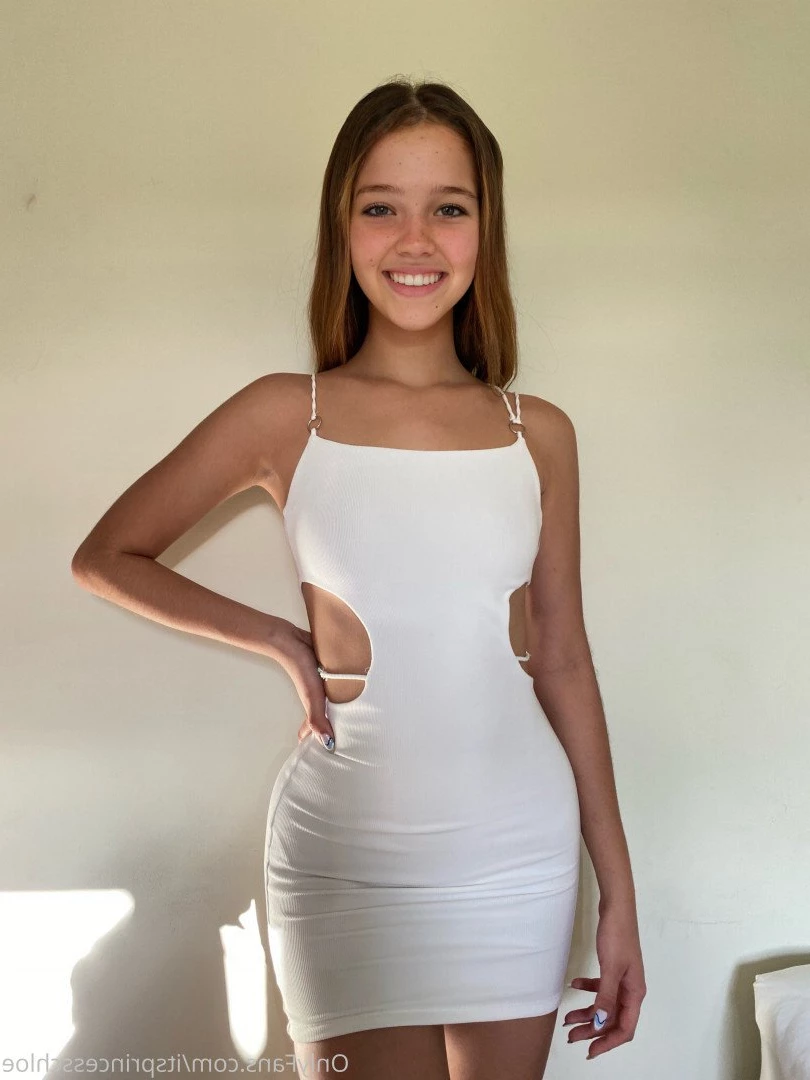 Princess Chloe 👑 [ itsprincesschloe ] Onlyfans leaked photo 524978 on Hotleaks.tv